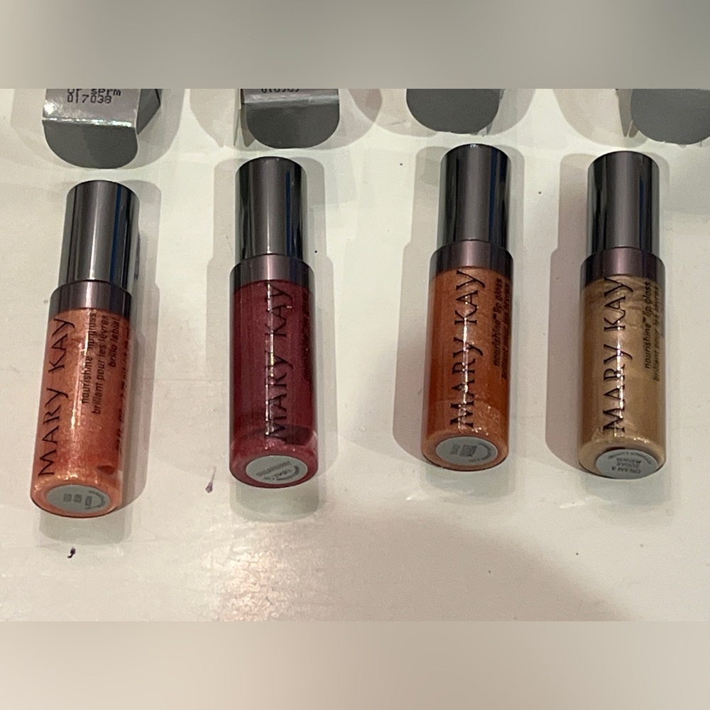 Mary Kay Lip Gloss Lot